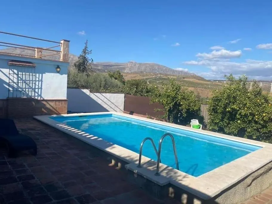 Gated Private Villa With Large Pool Málaga